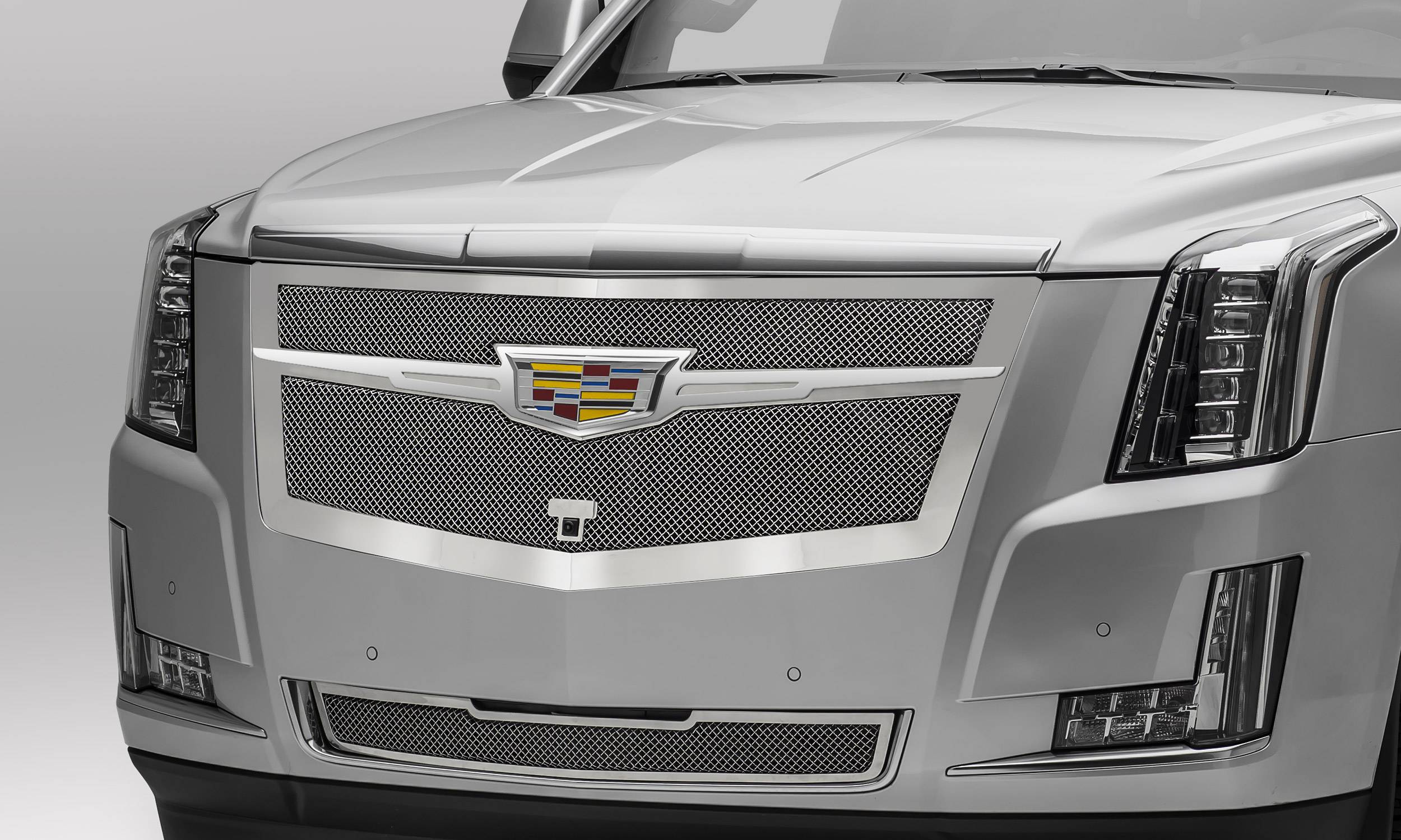 T-REX Grilles - 2015i-2020 Escalade Upper Class Series Mesh Grille, Chrome with Chrome Center Trim Piece, 1 Pc, Replacement, Fits Vehicles with Camera - PN #56191