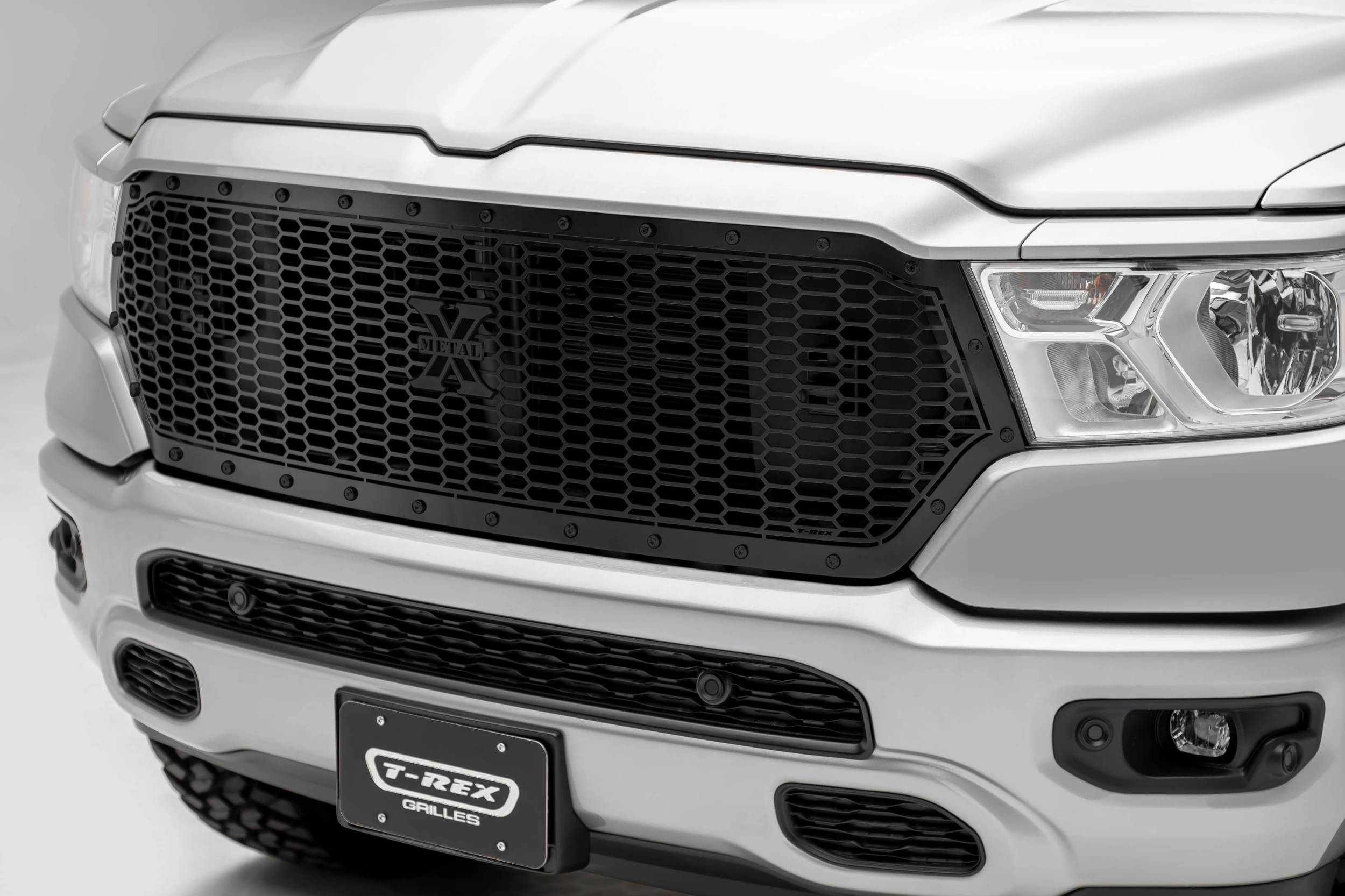 Grille Kit | RAM 1500 TRADESMAN 2022 Grille Kit | RAM 1500 TRADESMAN 2022