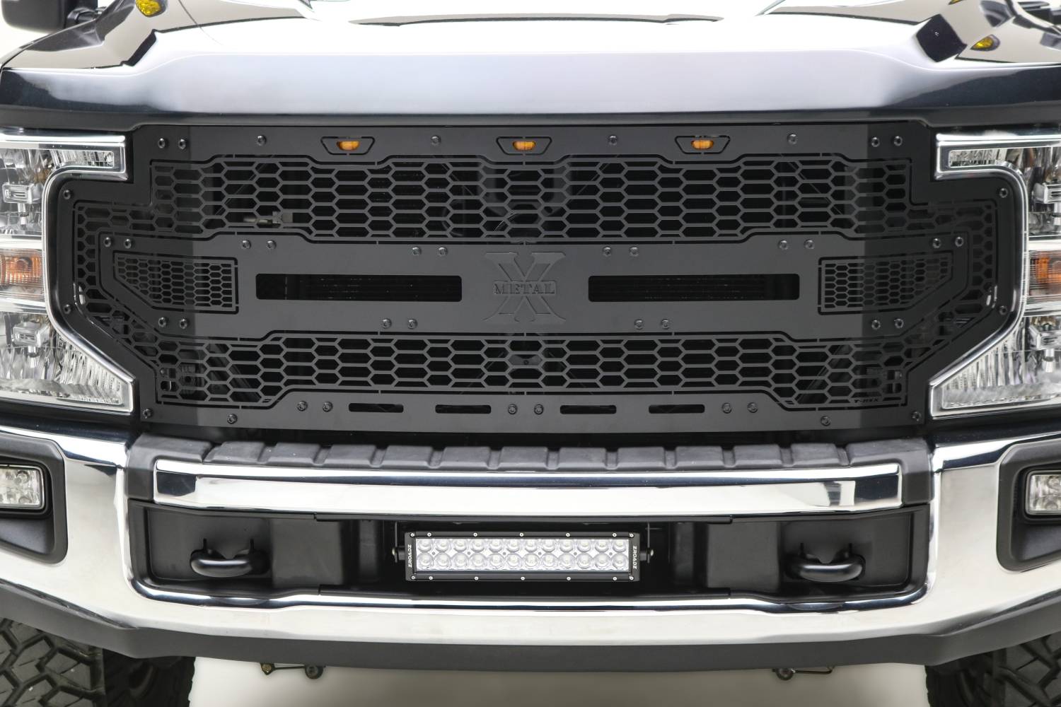 T-REX Grilles - 2020-2022 Super Duty Stealth Laser X Grille, With Front View Camera, Black, 1 Pc, Replacement, Black Studs - Part # 7715671-BR