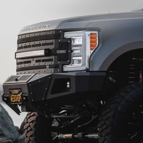 T-REX Grilles - 2017-2019 Super Duty Torch Grille, Black, 1 Pc, Replacement, Chrome Studs with (1) 30 LED, Fits Vehicles with Camera - Part # 6315371 - Image 3