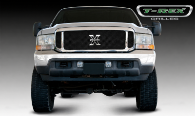 T-REX Grilles - 1999-2004 Ford Super Duty - 2000-2004 Ford Excursion Grille Asembly, 1pc Chrome Grille shell w/ Black Wire Mesh & X-Metal Logo Installed - PN 6705701 - On Sale - Last One - Image 2